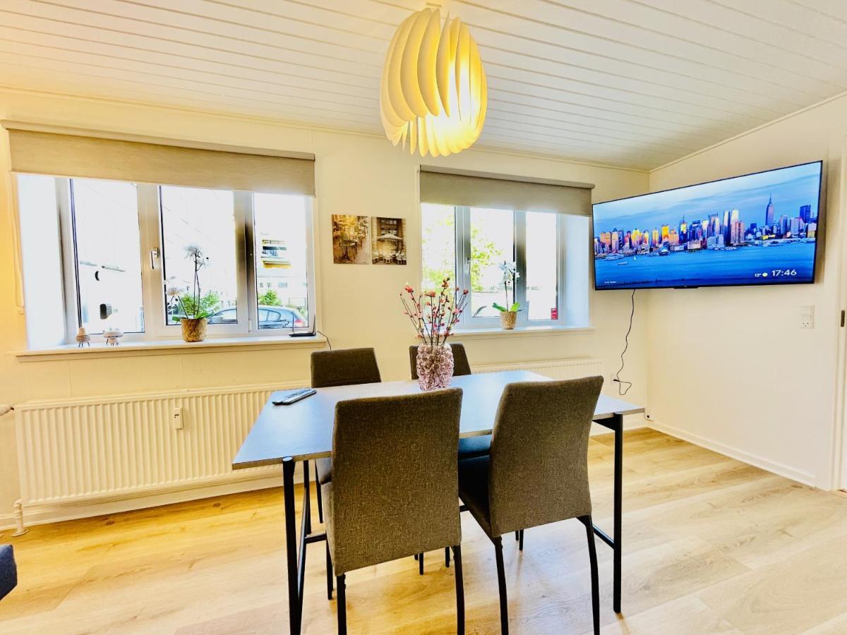 Aday - Charming Apartment In The Pedestrian Street Of Frederikshavn Esterno foto